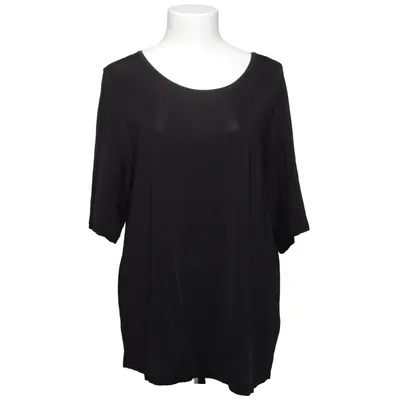T-shirt (Svart) från Viveca N Elastan, Viskos