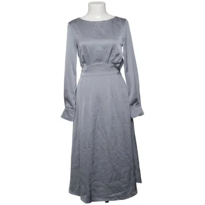 Jurk (Extracted product information from images.) van Giuliva Heritage x H&M Polyester