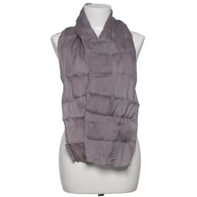 Shawl (Gray) from Rosemunde