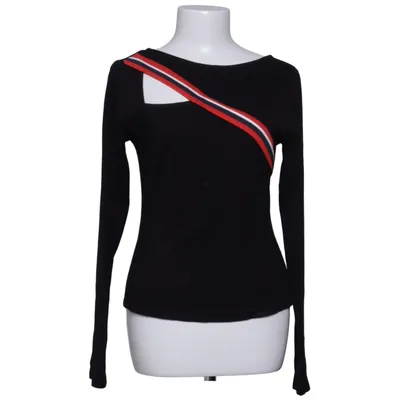 Pull-over (Noir, Rouge, Blanc) de Trendyol