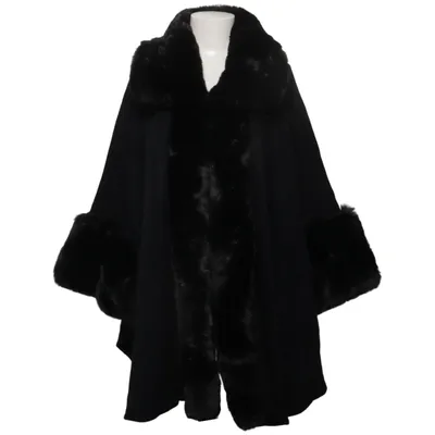 Cape (Black) from Elisa's Viscose
