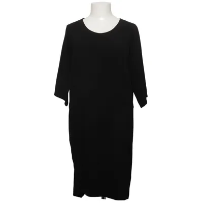 Robe (Noir) de Stella Forest