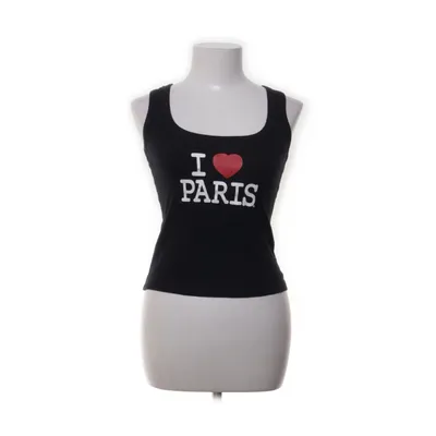 Undershirt (Black, White, Red) from I Love Paris