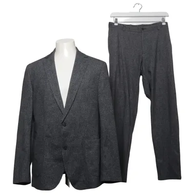 Costume (Sneaker Jacket) de Benvenuto. Élasthane, Polyester, Viscose