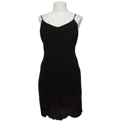 Nuisette (Noir, Rouge) de Le Château Acétate, Polyester