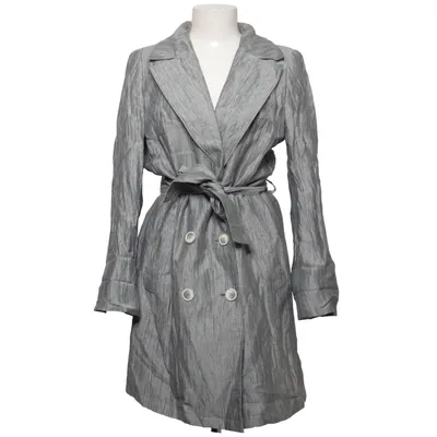 Trenchcoat (Grå) från Madeleine Linne