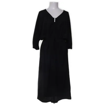 Maxi jurk (Zwart) van XLNT by KappAhl Elastaan, Polyester