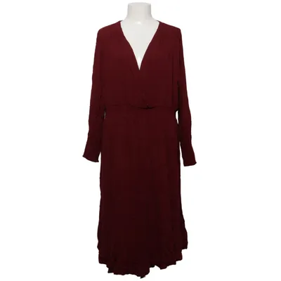 Robe (Rouge) de Glamorous Curve Viscose
