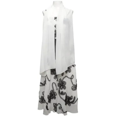 Robe de cocktail (Magic M - YD19 - hvid selskabskjole med sorte rosetter) de Magic M Polyester, Viscose