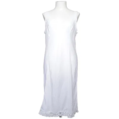 Chemise longue (Blanc) de Hillevi