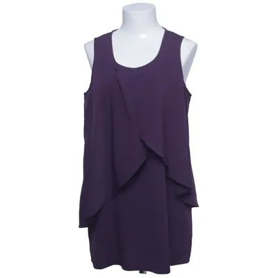 Haut (Violet) de Line Collection Polyester