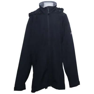 Skaljacka (Grå) från Berghaus Polyester