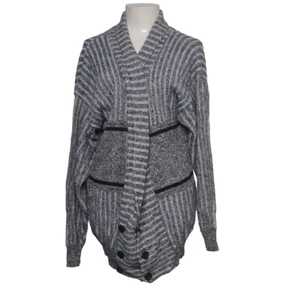 Cardigan (Gris, Noir, Blanc) de Grazette