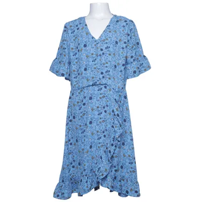 Robe portefeuille (Bleu, Multicolore) de NIKKI Polyester, Viscose