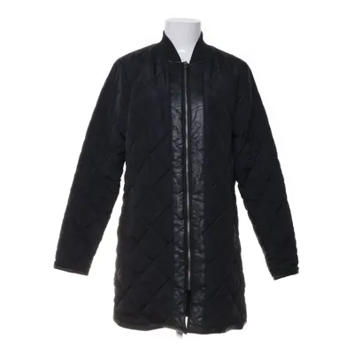 Vinterkappa (Svart) från Ofelia Polyester
