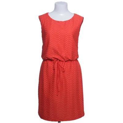 Robe (Rouge) de Enfocus Studio Élasthane, Polyester