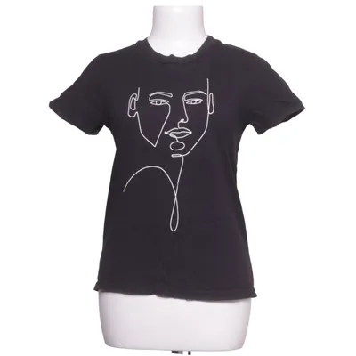 T-shirt (Svart) från Visual Clothing Project Ekologisk bomull