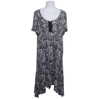 Dress (Black, White) from XLNT by KappAhl Viscose