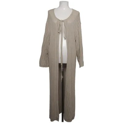 Cardigan (Beige) from Maria Maruschka