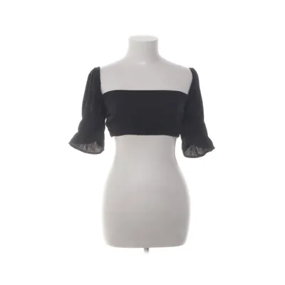 Crop top (Black) from Glassons Polyester