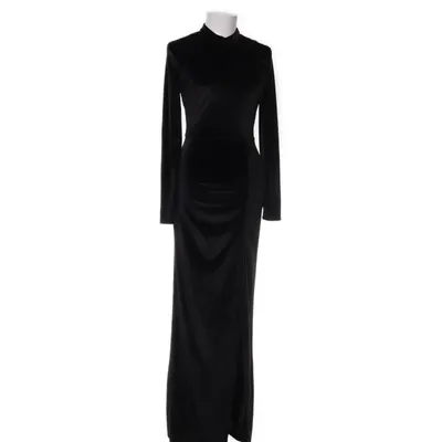 Aftonklänning (Drapy Velvet Gown) från NLY Eve Polyester