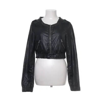 Jacka (Svart) från ONLY Limitless