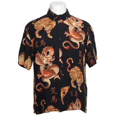 Chemise à manches courtes (Noir, Multicolore) de Bershka Viscose