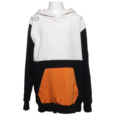 Kapuzenpullover (Schwarz, Weiß, Orange) von Woxo 720° Baumwolle, Polyester
