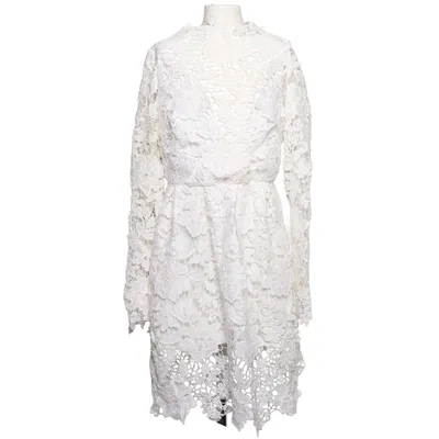 Dress (White) from Gumuxi