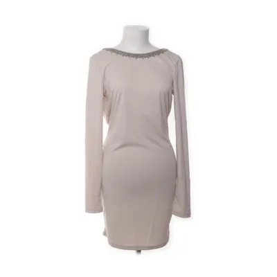 Cocktailklänning (Beige) från True Decadence Polyester