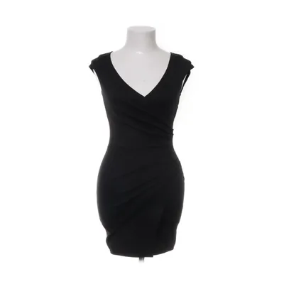 Cocktailklänning (Svart) från NLY One