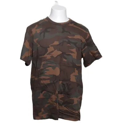 T-shirt (Green, Brown) from Decathlon