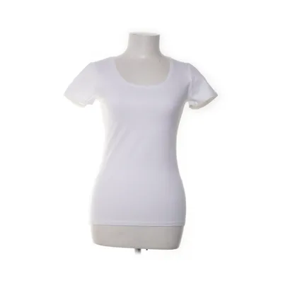 T-shirt (Vit) från 365 Sunshine