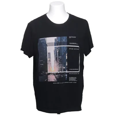 T-shirt (Svart) från Deeluxe