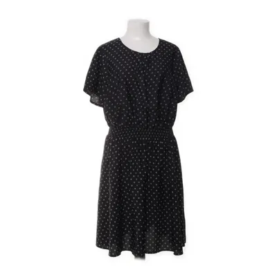 Klänning (Svart, Vit) från New Look Curves Polyester