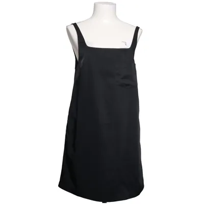 Robe (Noir) de Edited Polyester recyclé