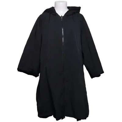 Jacket (Black) from Transit