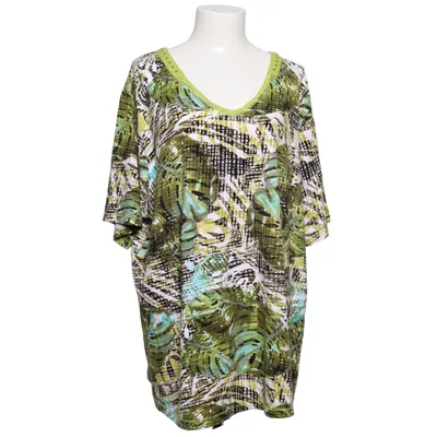 T-shirt (Green, White, Multicolored) from THEA 42 plus