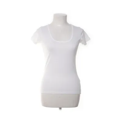T-shirt (White) from Fruit of the Loom