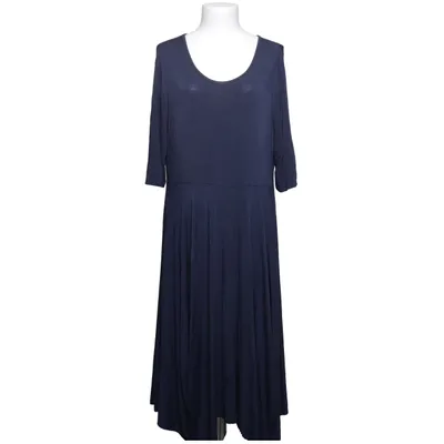 Klänning (Blå) från Dress Like Marie Elastan, Viskos