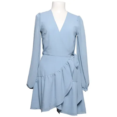 Omlottklänning (Blå) från Anika Teller x NA-KD Polyester