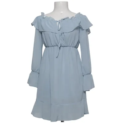 Kjole (Off Shoulder Short Frill Dress) fra Iva Nikolina x NA-KD Polyester