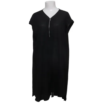 Klänning (Svart) från New Look Curves Polyester