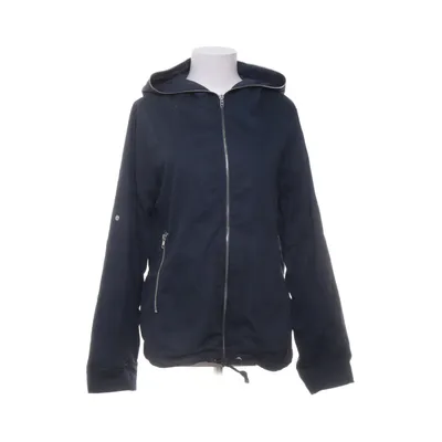 Jacka (Svart) från Eluine Bomull