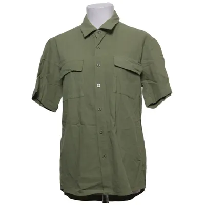 Short sleeve shirt (Green) from ChArmkpR Cotton