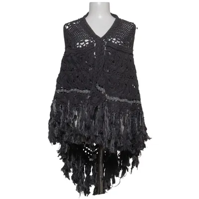 Poncho (Gray) from Sample