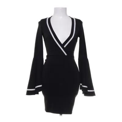 Omlottklänning (Svart) från Boohoo Night