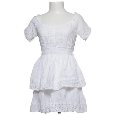 Jurk (Off Shoulder V Neck Crochet Frill Dress) van Iva Nikolina x NA-KD Katoen