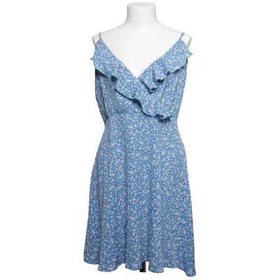 Wrap dress (Blue, White) from Qed London Polyester