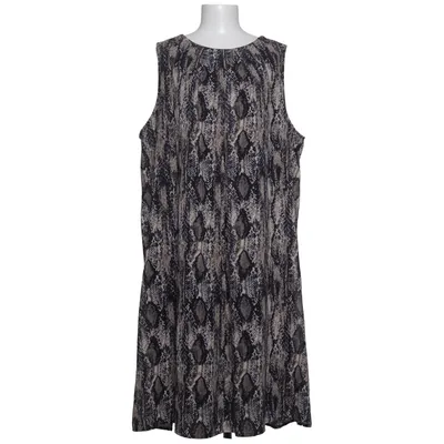 Robe (Noir, Beige) de Sara Lindholm Polyester